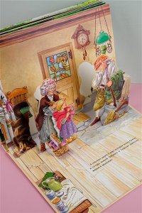 Перро Ш. Красная Шапочка. Рис. Т. Вульфа