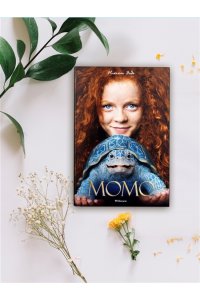 Энде М. Момо (кинообложка)