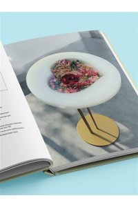 Копейкина Е.А. Эпоксидный сад. Цветы в украшениях, декоре, мебели