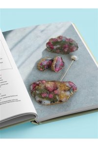 Копейкина Е.А. Эпоксидный сад. Цветы в украшениях, декоре, мебели