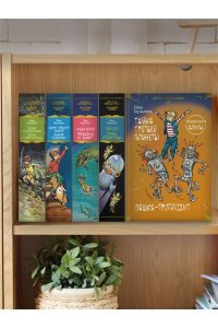 Булычев К. Тайна третьей планеты. Пашка-троглодит. Приключения Алисы (илл. Е. Мигунова)